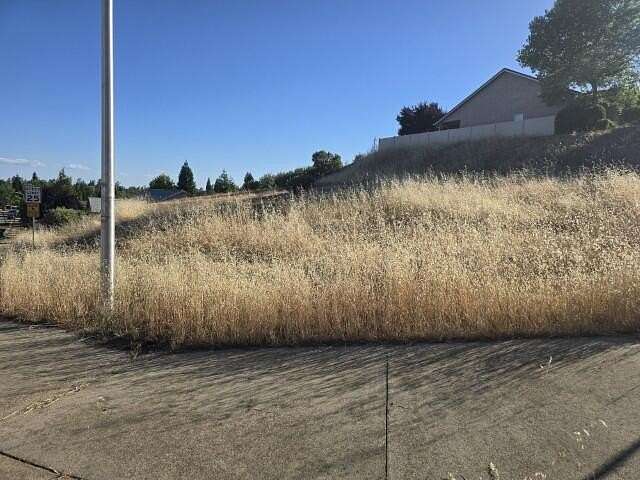 0.26 Acres of Land for Sale in Shasta Lake, California