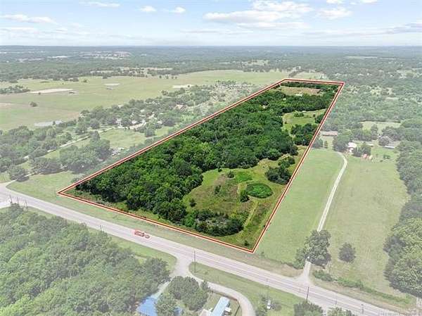 40 Acres of Land for Sale in Durant, Oklahoma