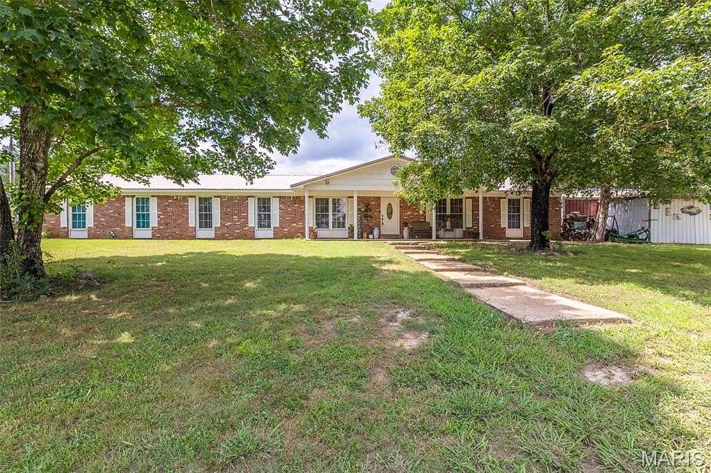 10 Acres of Recreational Land with Home for Sale in Doniphan, Missouri