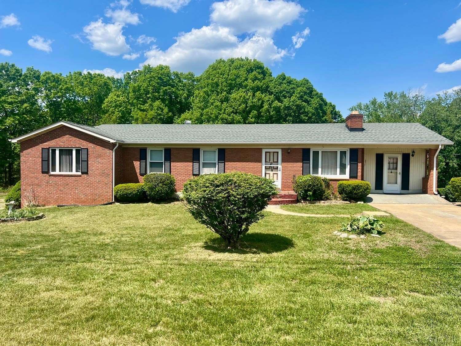 2.35 Acres of Land with Home for Sale in Madison Heights, Virginia