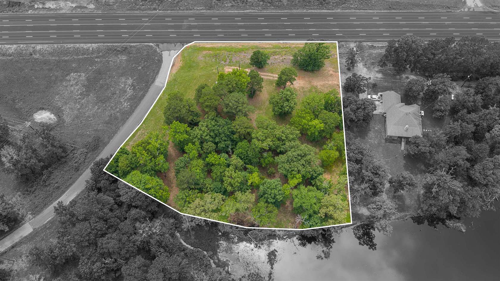 1.47 Acres of Residential Land for Sale in Gilmer, Texas