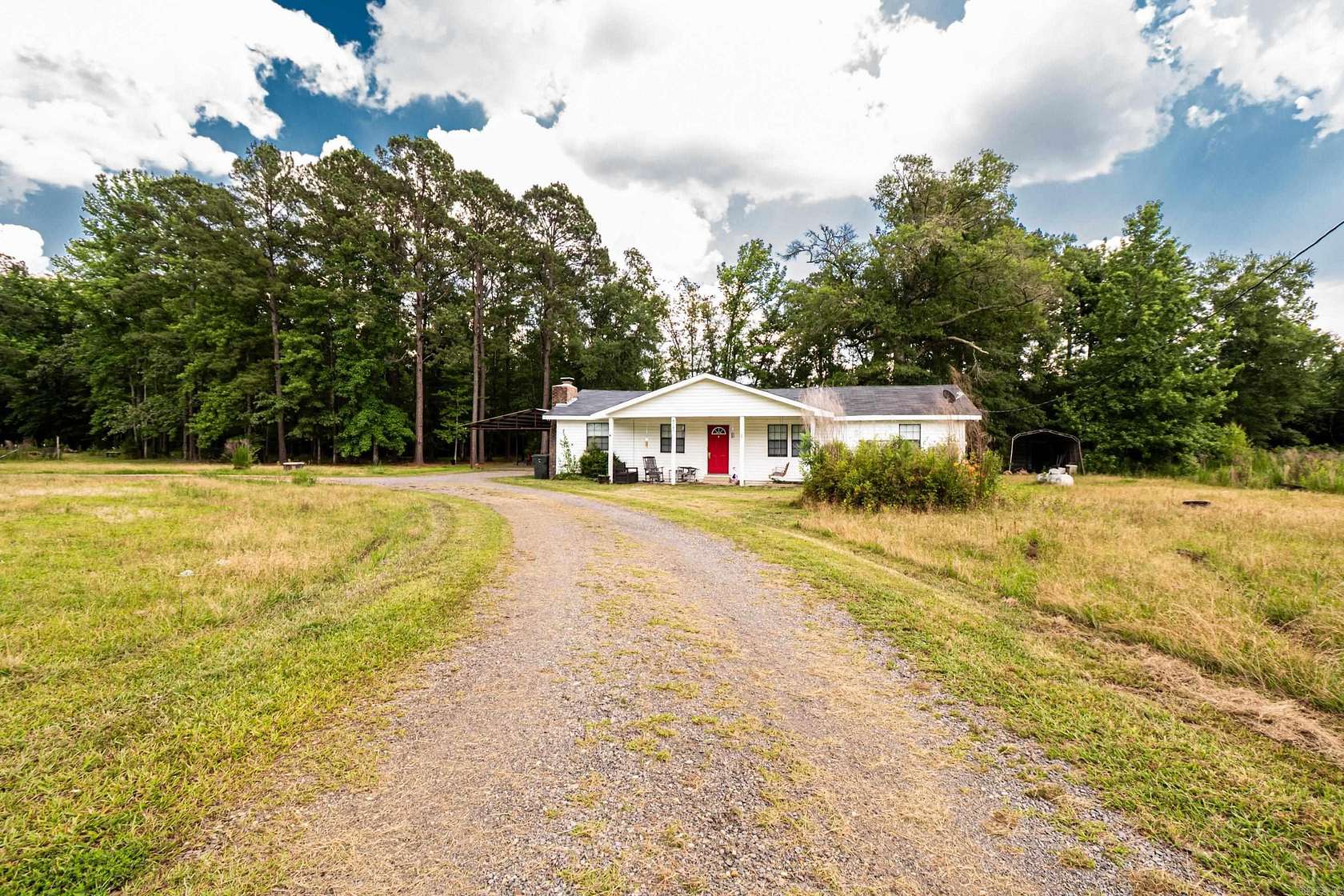 19 Acres of Recreational Land with Home for Sale in Jersey, Arkansas