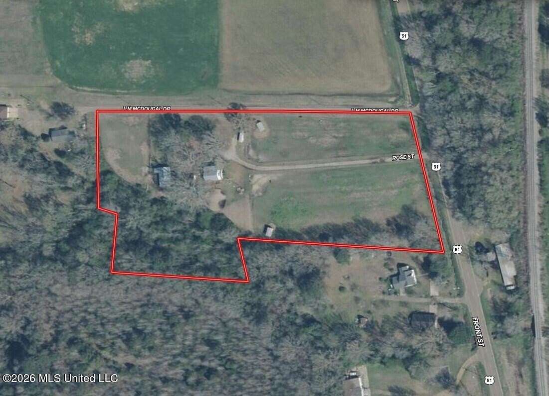 5.34 Acres of Land with Home for Sale in Vaiden, Mississippi