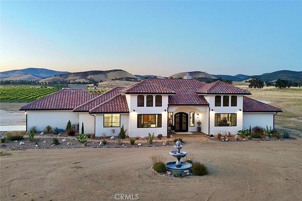 39.9 Acres of Agricultural Land with Home for Sale in Lockwood, California