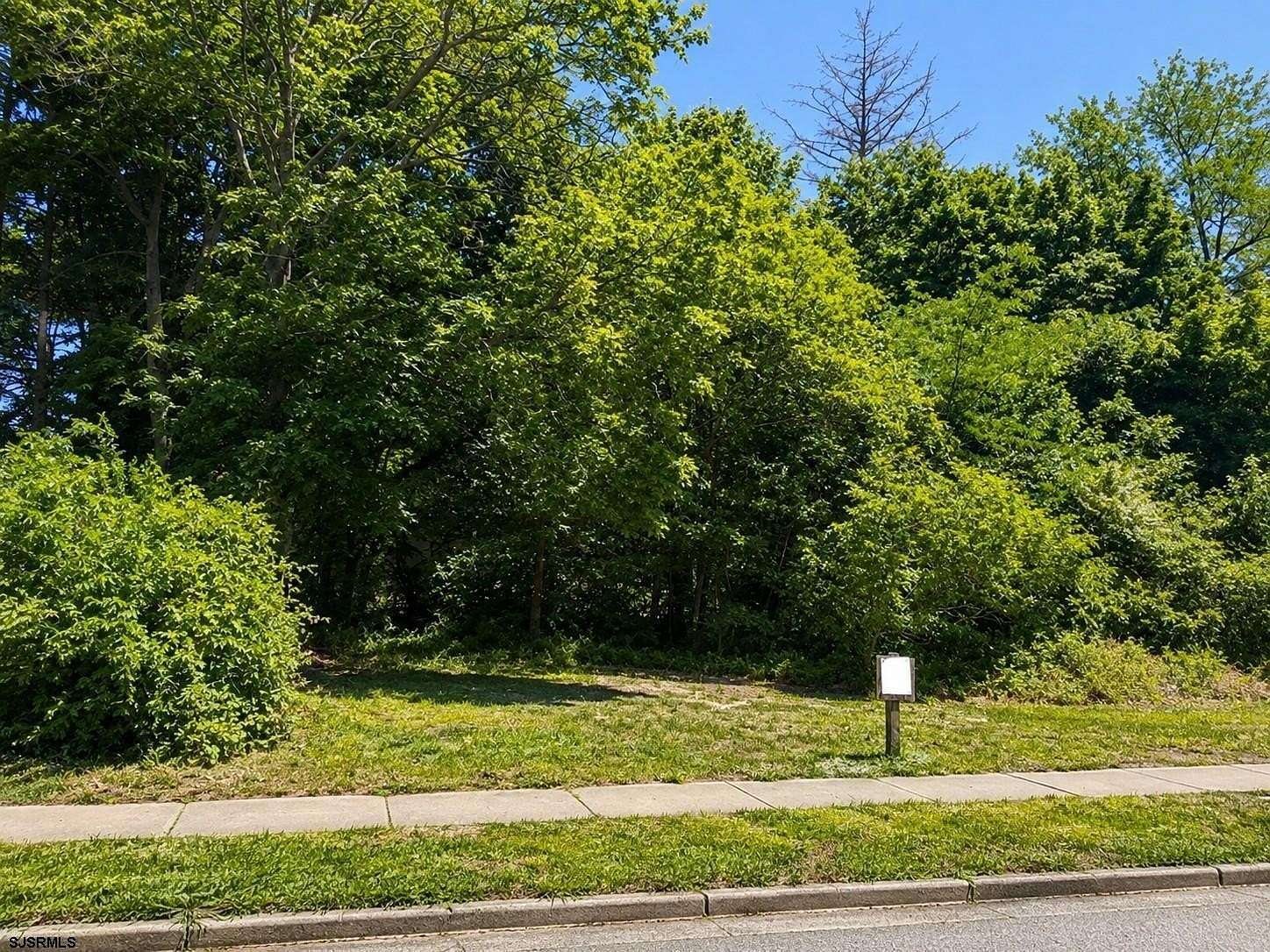 0.13 Acres of Residential Land for Sale in Hammonton, New Jersey