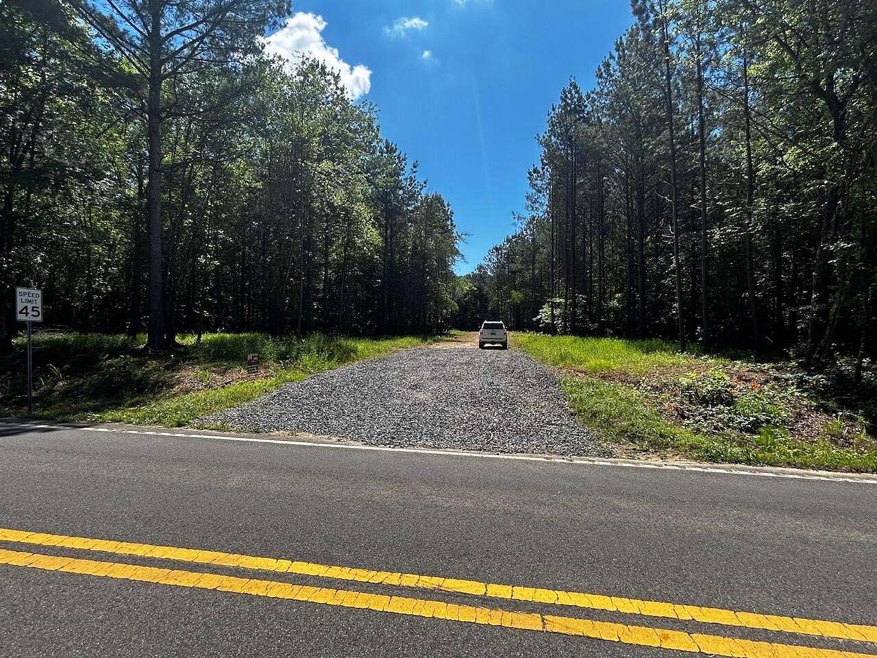 34 Acres of Recreational & Residential Land for Sale in Ten Mile, Tennessee