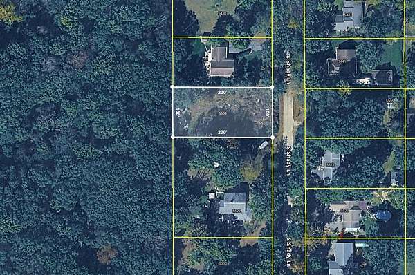 0.46 Acres of Residential Land for Sale in Janesville, Wisconsin