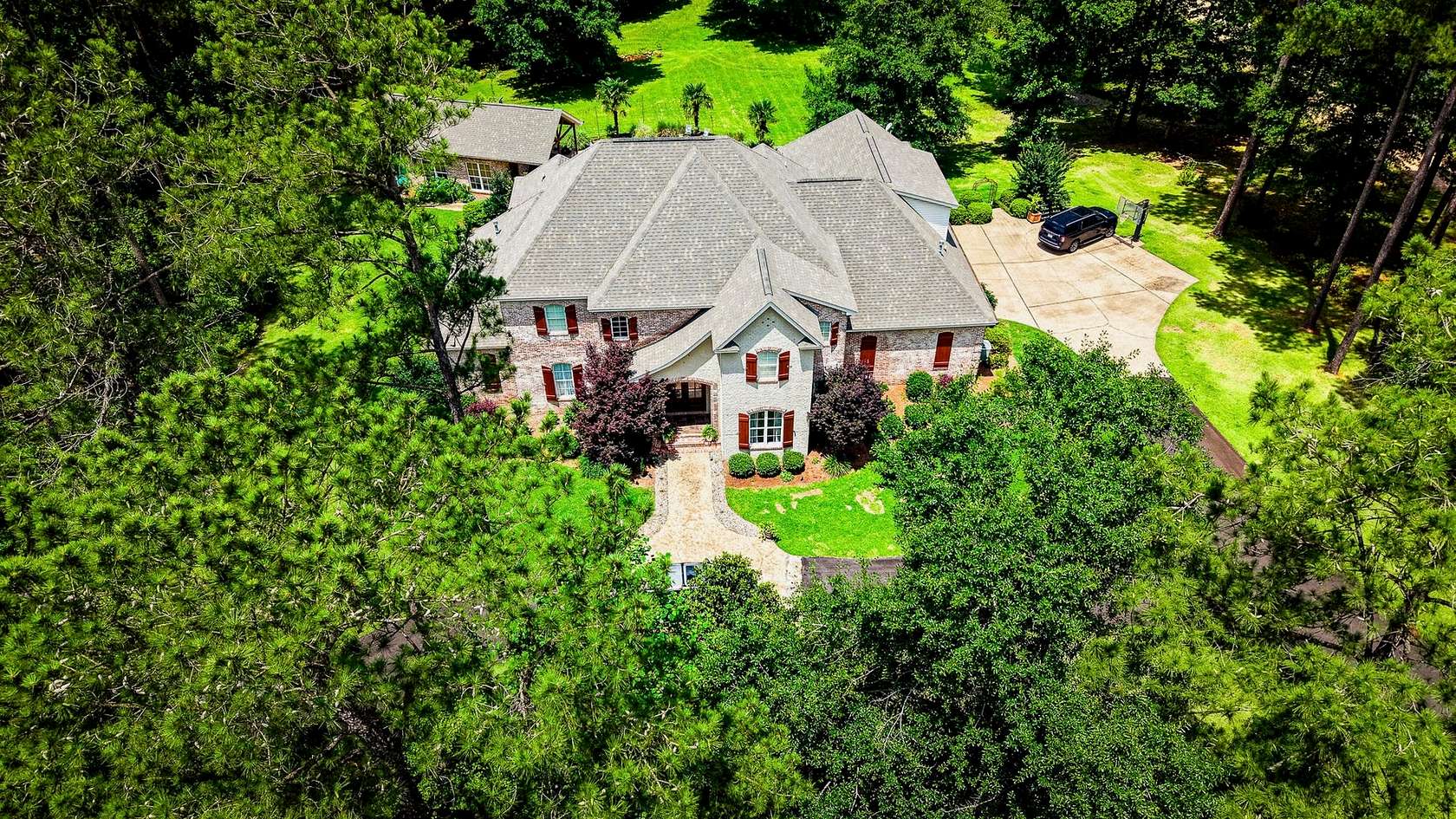 3 Acres of Land with Home for Sale in Ellisville, Mississippi