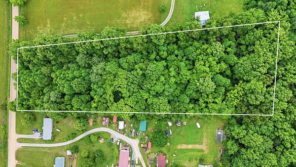 3.18 Acres of Land for Sale in Damascus, Virginia