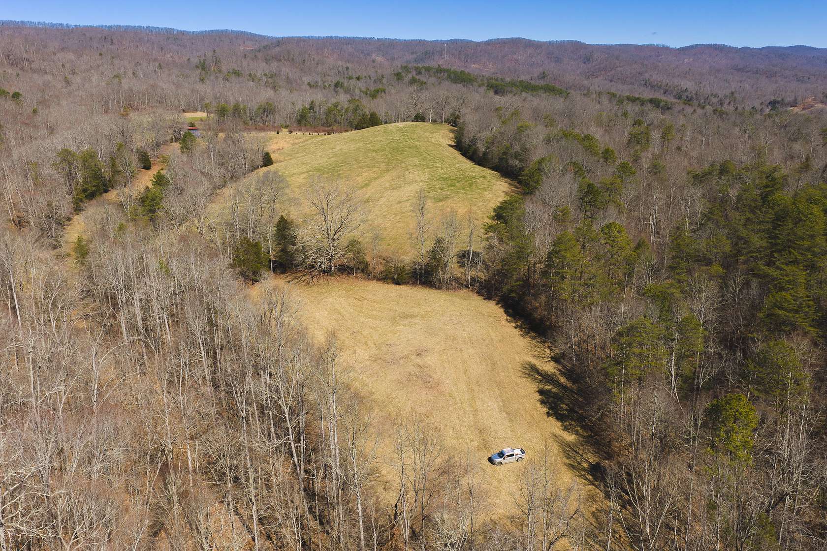 100 Acres of Land for Sale in Sneedville, Tennessee