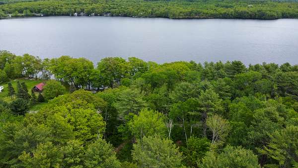 1 Acre of Residential Land for Sale in Warren, Maine