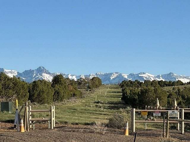25 Acres of Land for Sale in Montrose, Colorado