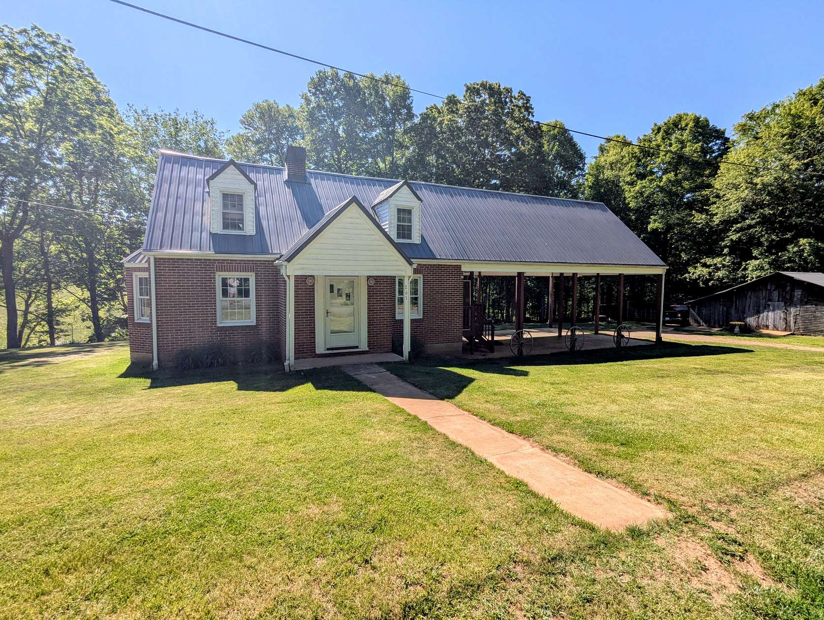 43.6 Acres of Agricultural Land with Home for Sale in Dugspur, Virginia