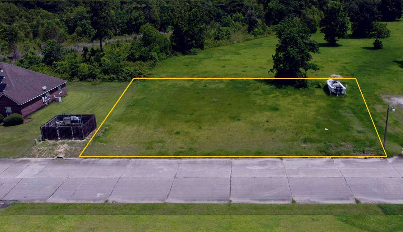 0.36 Acres of Residential Land for Sale in New Iberia, Louisiana