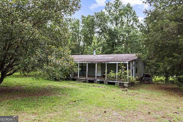 2.78 Acres of Land with Home for Sale in Claxton, Georgia