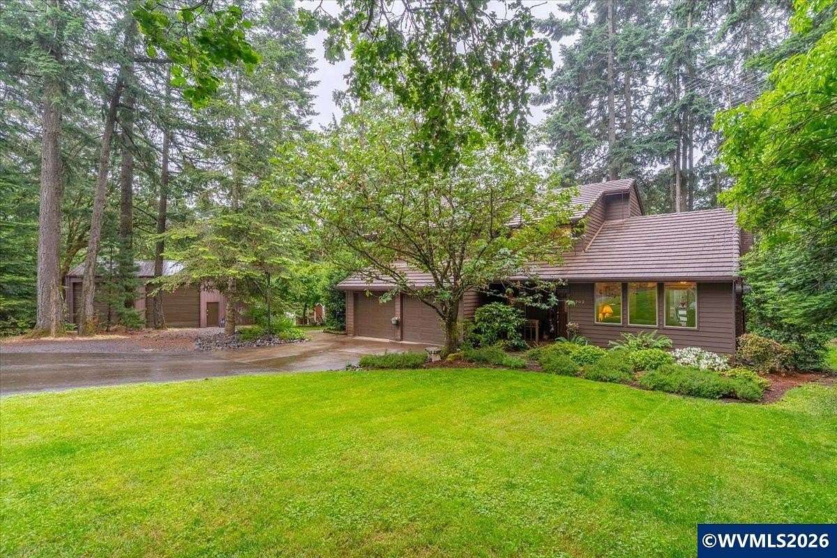 2.59 Acres of Land with Home for Sale in Salem, Oregon