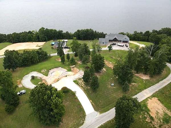 1.4 Acres of Residential Land for Sale in Big Sandy, Tennessee