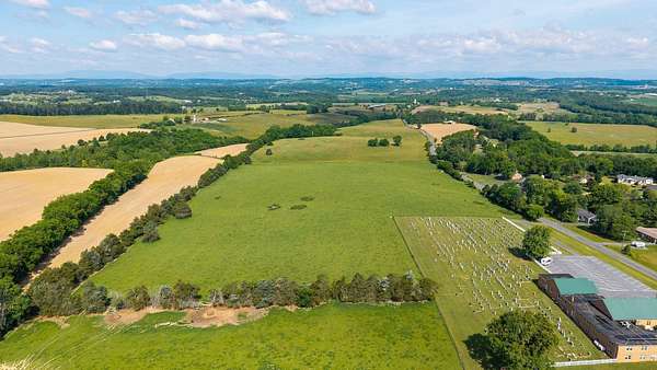 86 Acres of Agricultural Land for Sale in New Hope, Virginia