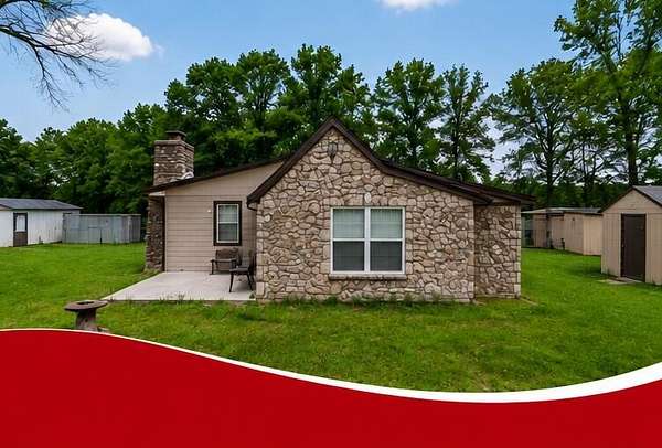 3.3 Acres of Land with Home for Sale in Marshfield, Missouri