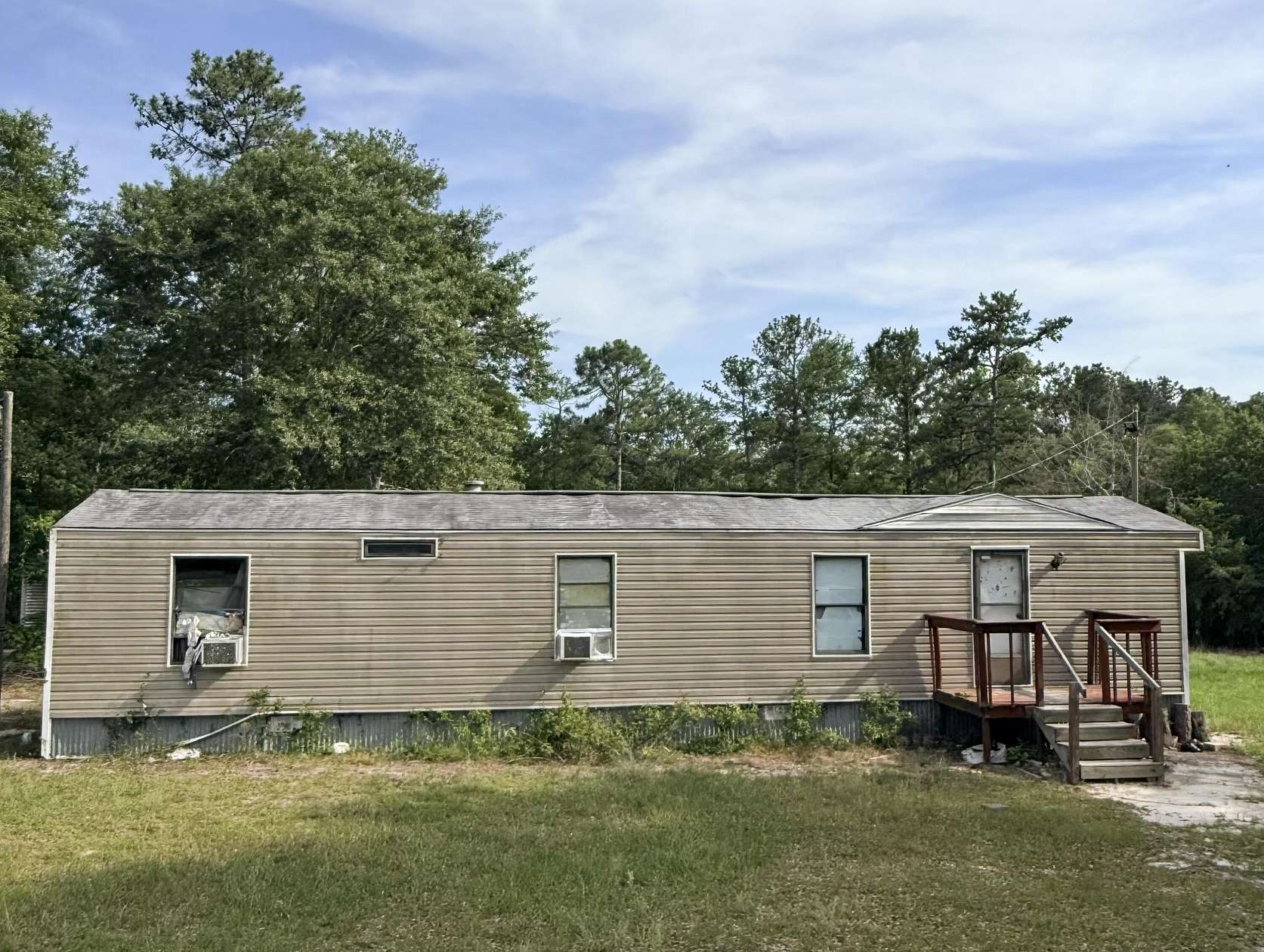 2.17 Acres of Land with Home for Sale in Trenton, South Carolina