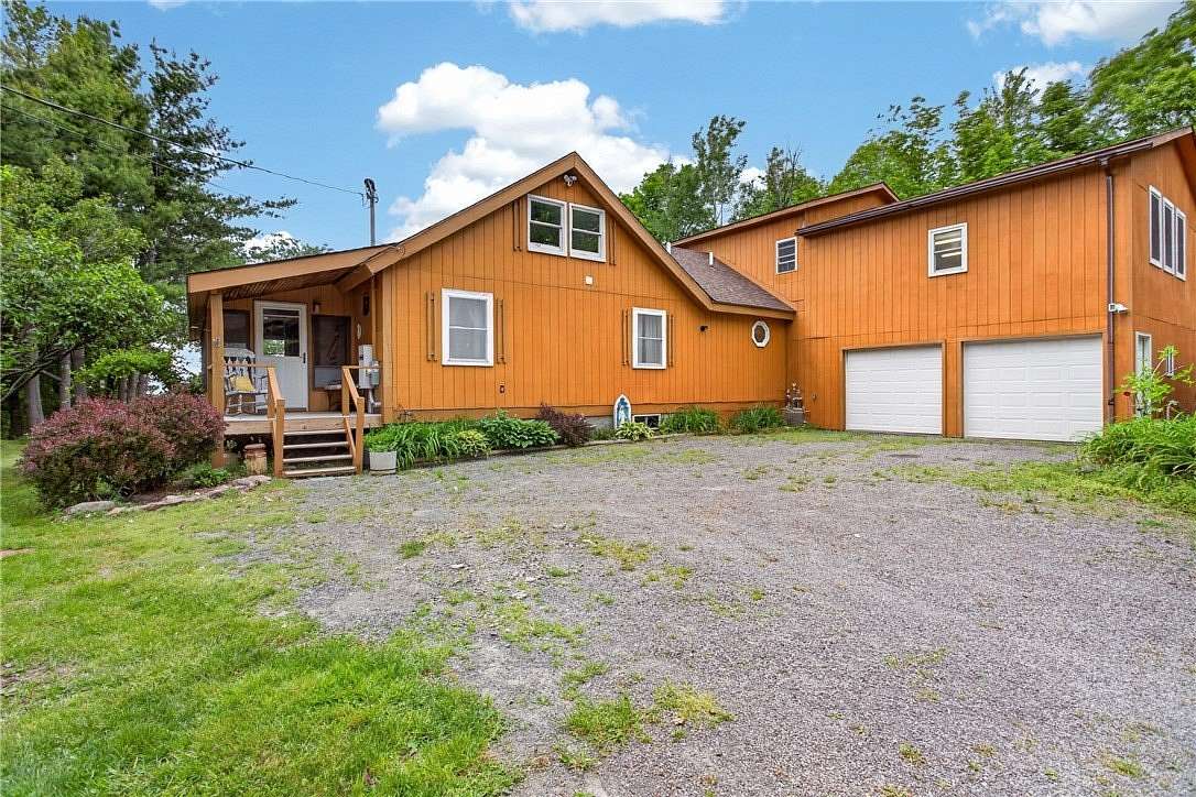 6.52 Acres of Land with Home for Sale in Summit, New York