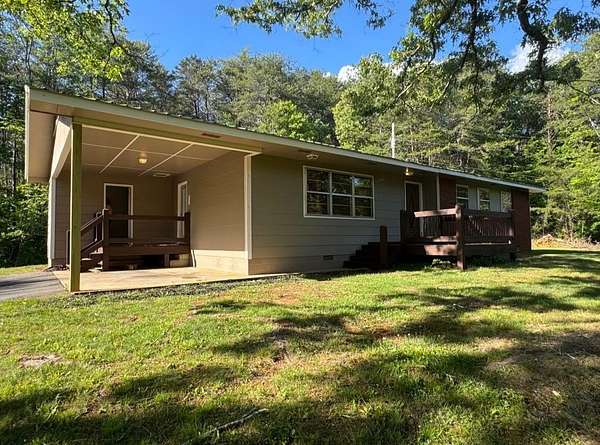 5 Acres of Land with Home for Sale in Mineral Bluff, Georgia