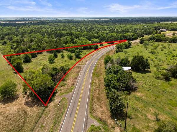 1 Acre of Residential Land for Sale in Kerens, Texas