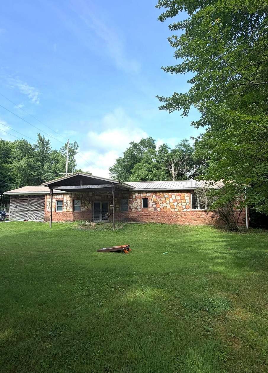 4.1 Acres of Land with Home for Sale in New Lexington, Ohio
