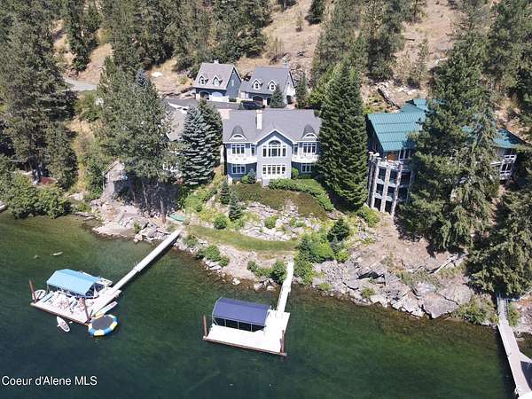 2 Acres of Land with Home for Sale in Coeur d'Alene, Idaho