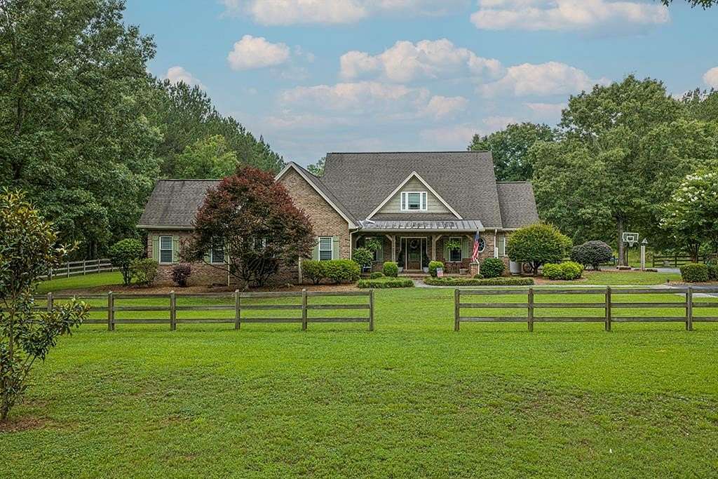 24.4 Acres of Recreational Land with Home for Sale in Ninety Six, South Carolina