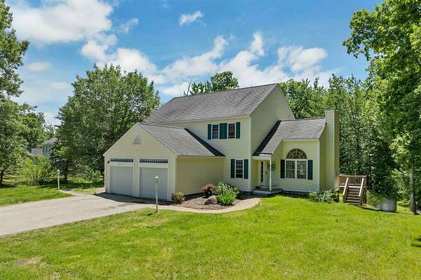 1.63 Acres of Land with Home for Sale in Hampstead, New Hampshire