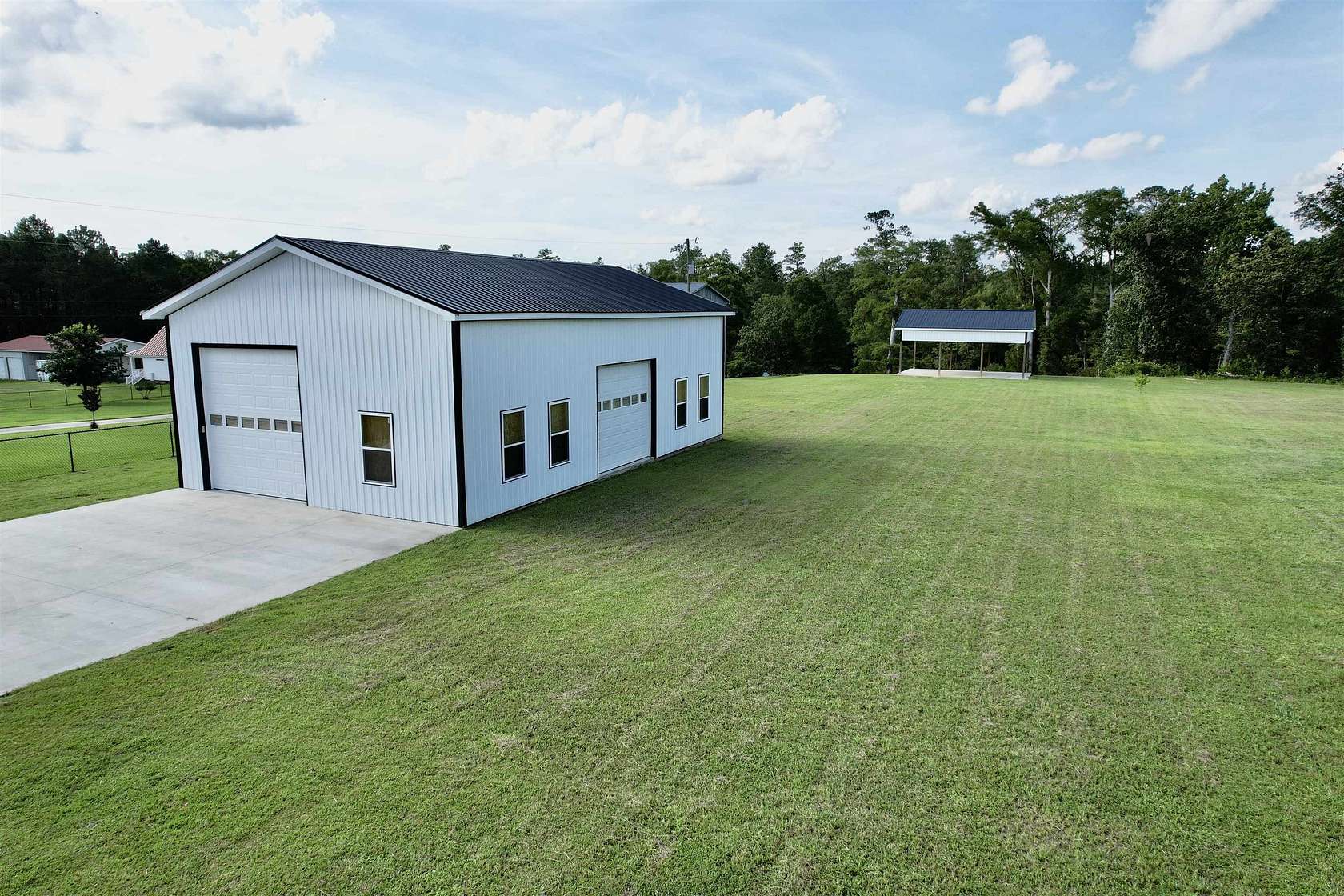 1 Acre of Residential Land for Sale in Salters, South Carolina