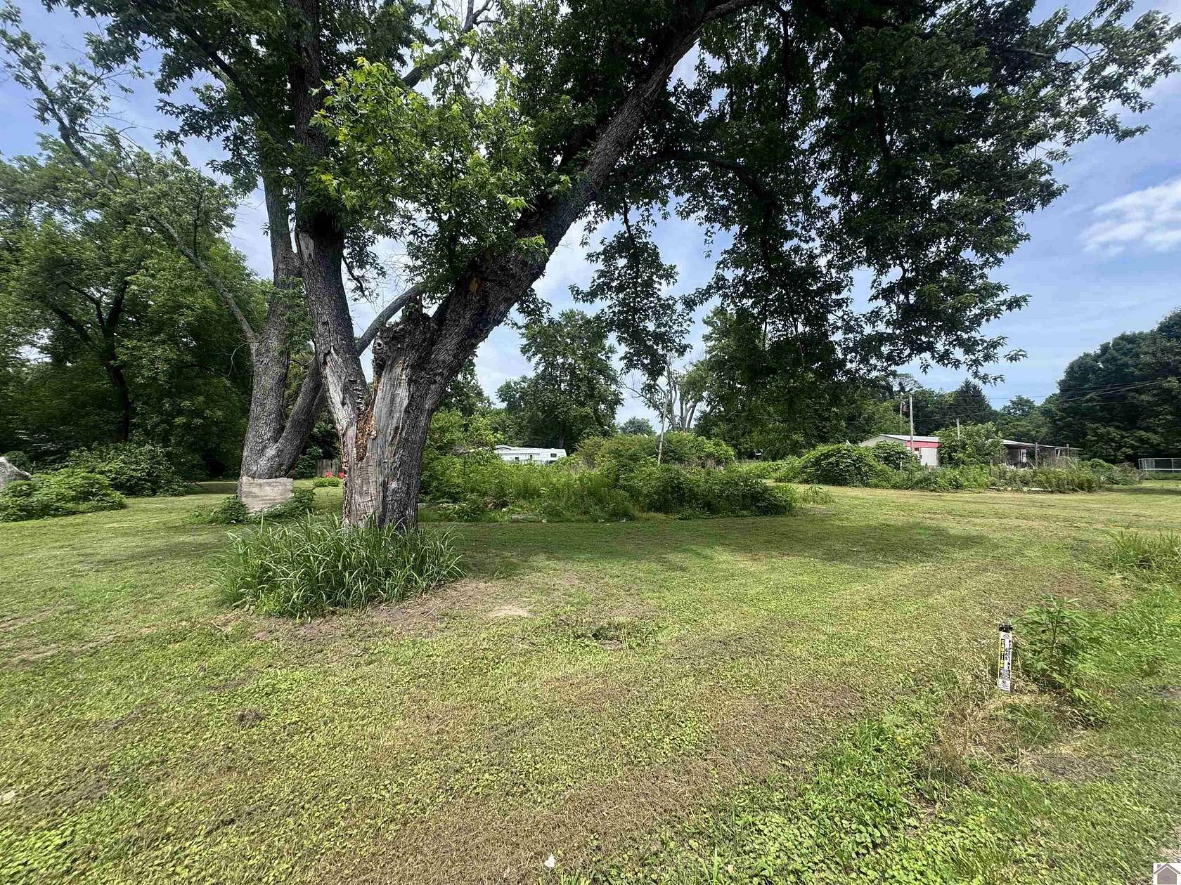 0.47 Acres of Land for Sale in Mayfield, Kentucky