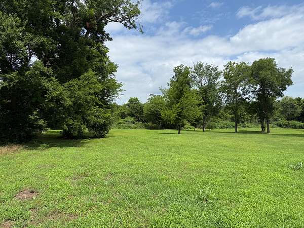 1 Acre of Residential Land for Sale in Winnsboro, Texas