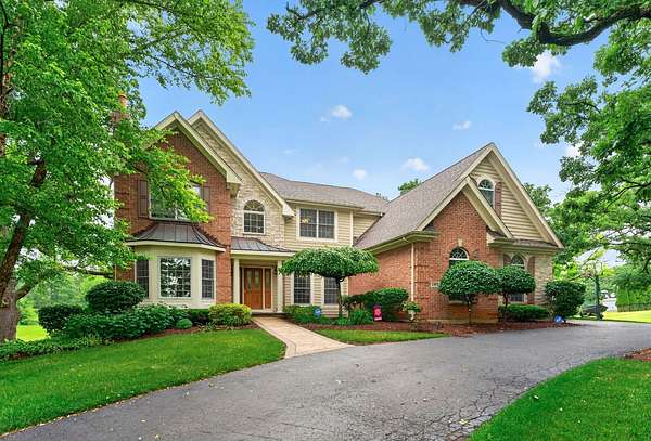 2.62 Acres of Land with Home for Sale in McHenry, Illinois