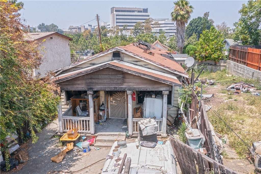 0.17 Acres of Land for Sale in Los Angeles, California