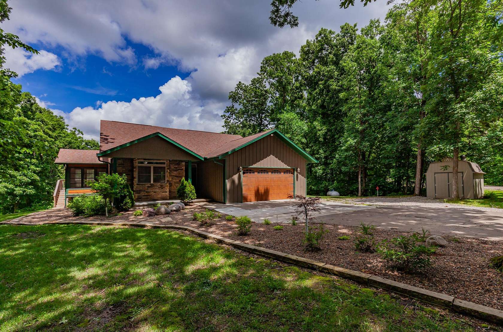 4.13 Acres of Land with Home for Sale in Moravia, Iowa