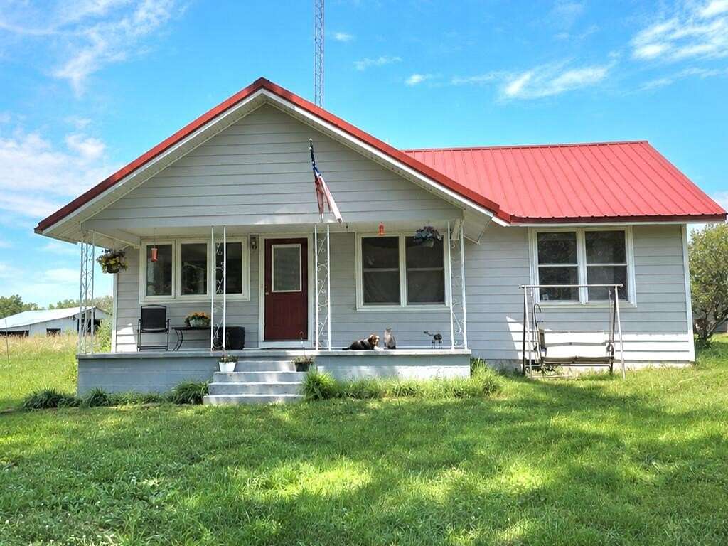 4.7 Acres of Land with Home for Sale in Houston, Missouri