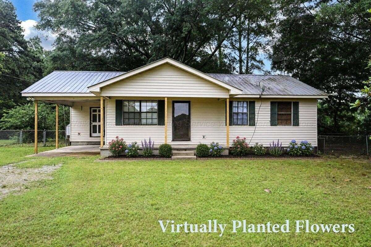 2 Acres of Land with Home for Sale in Addison, Alabama