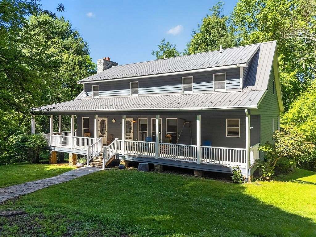 6 Acres of Land with Home for Sale in Elk Creek, Virginia