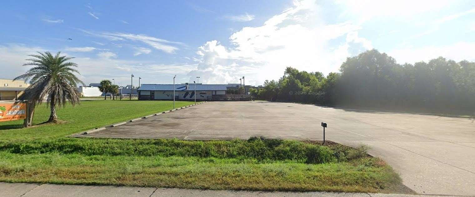 1.62 Acres of Mixed-Use Land for Sale in Houma, Louisiana