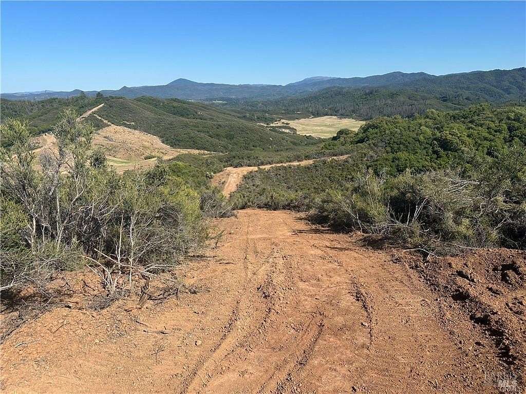 104 Acres of Recreational & Residential Land for Sale in Lakeport, California