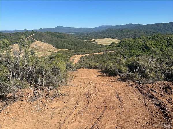 104 Acres of Recreational & Residential Land for Sale in Lakeport, California