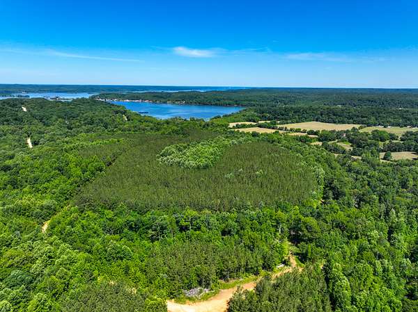 57.9 Acres of Recreational Land for Sale in Stewart, Tennessee
