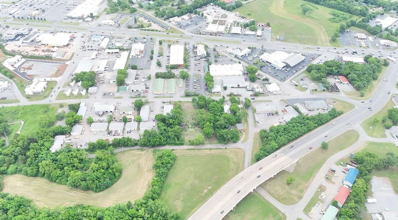 1.69 Acres of Commercial Land for Sale in Murfreesboro, Tennessee
