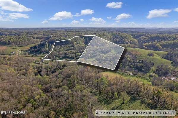 25 Acres of Land for Sale in Petersburg, Tennessee
