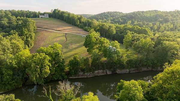 162 Acres of Improved Land for Sale in Charlotte, Tennessee