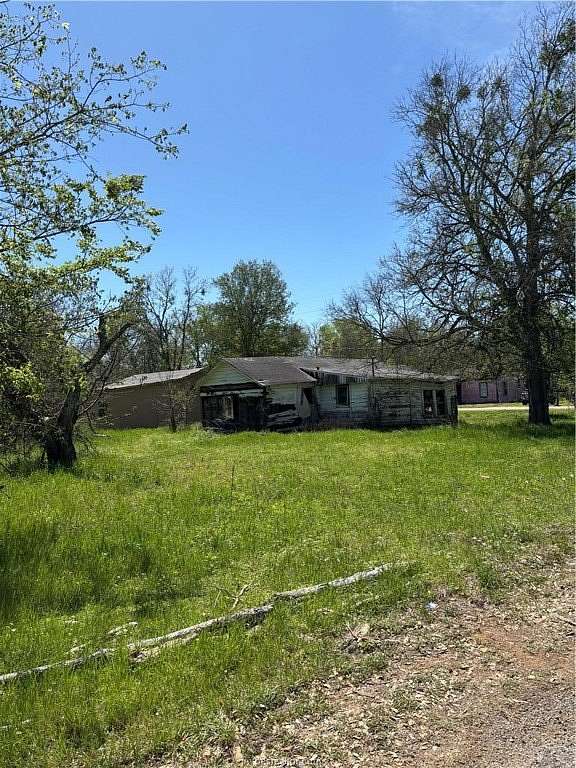 0.13 Acres of Residential Land for Sale in Calvert, Texas