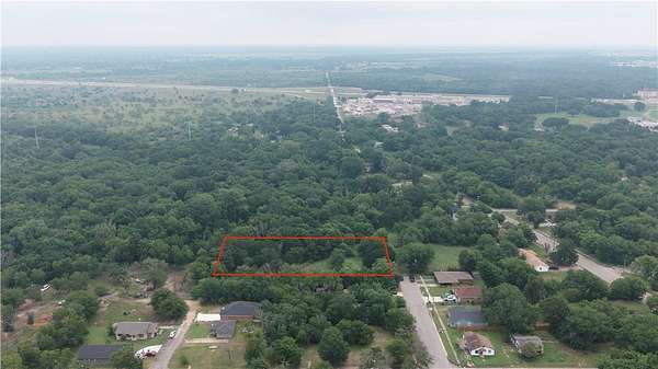 0.59 Acres of Residential Land for Sale in Corsicana, Texas