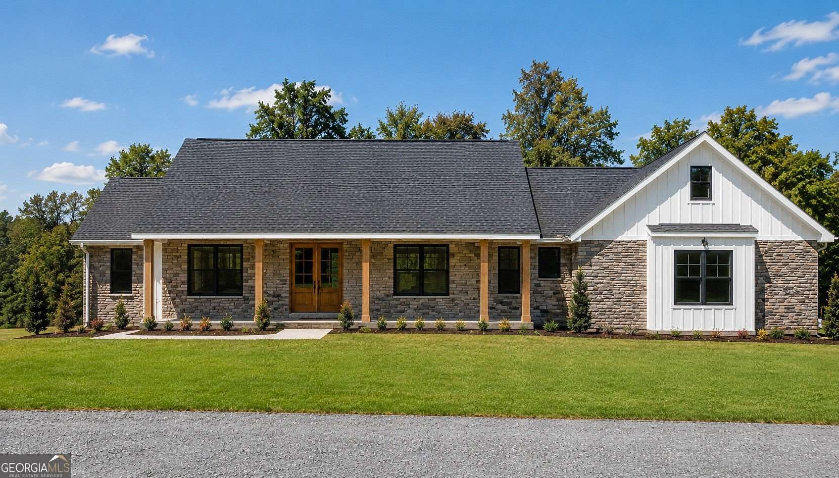 1.52 Acres of Land with Home for Sale in Toccoa, Georgia